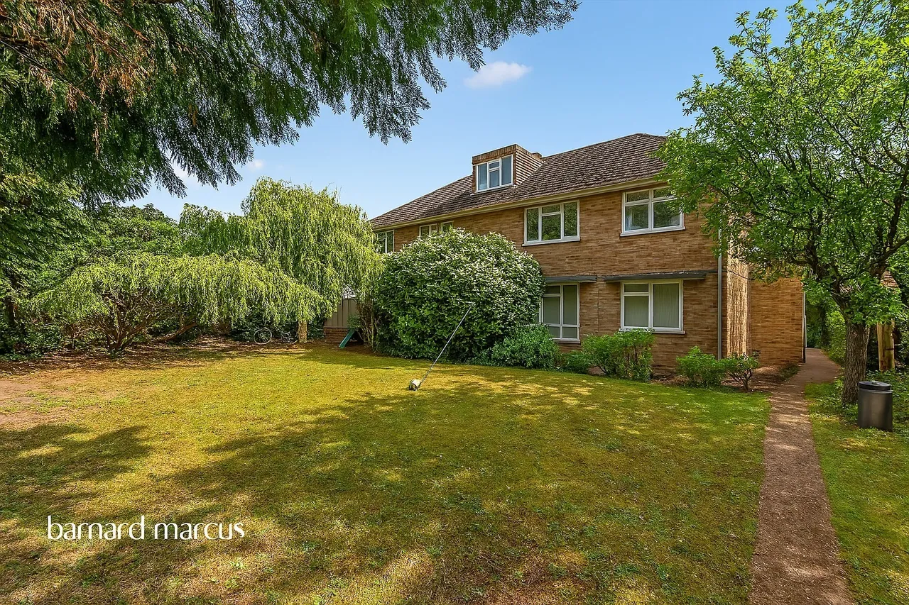 1 bed flat for sale — St. Augustines Avenue, South Croydon