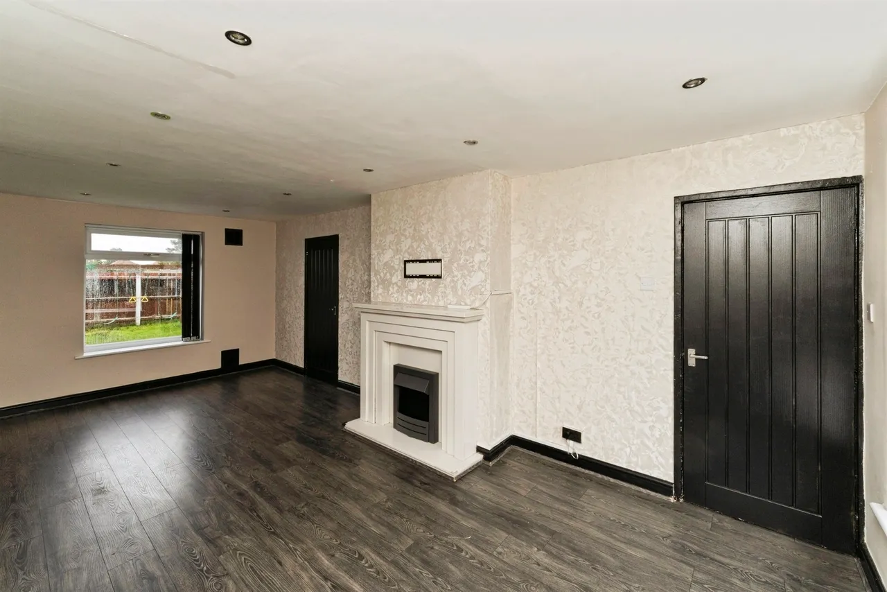Baffin Close, Wirral, CH46, photo 3