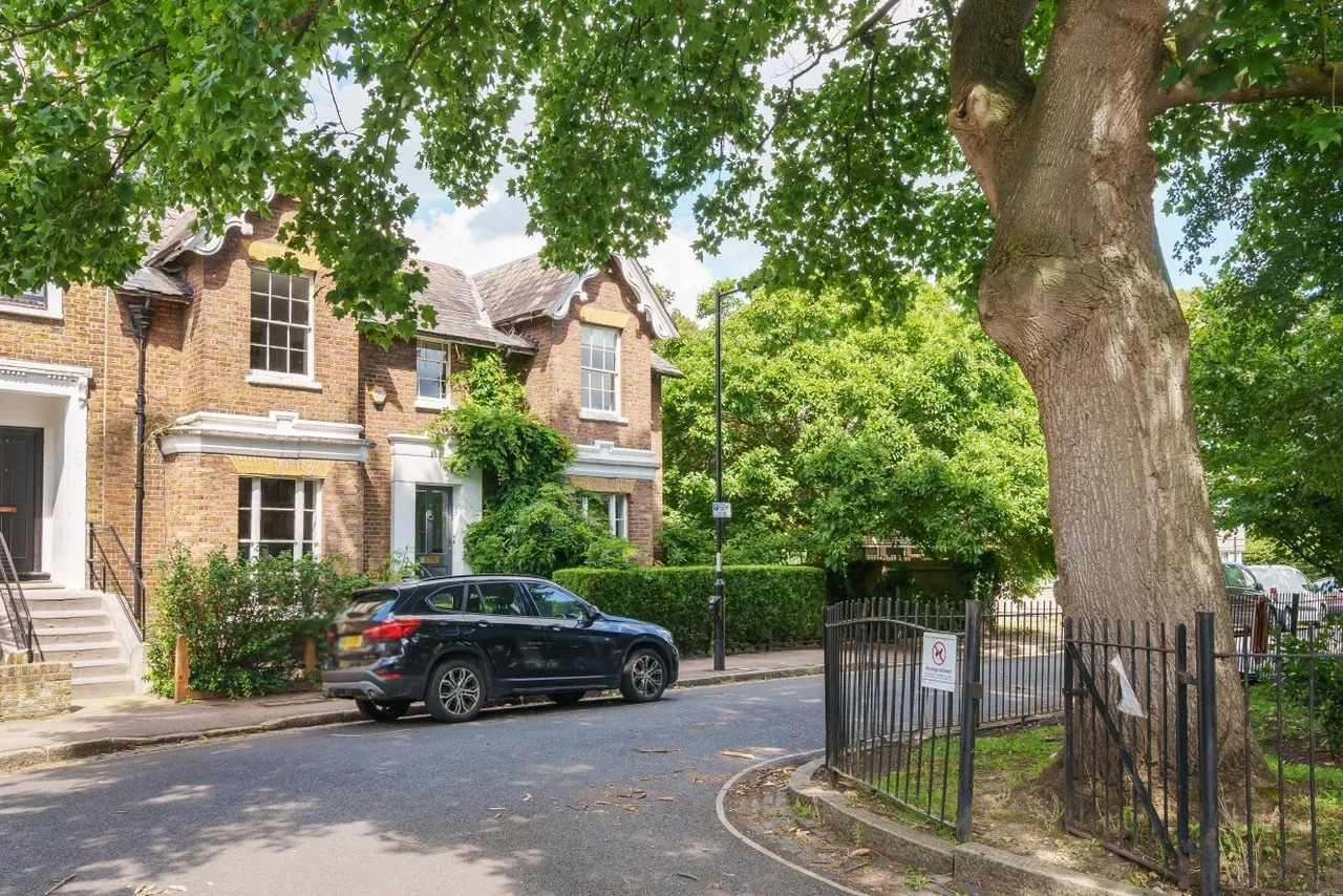 Lyndhurst Square, Peckham Rye, London, SE15, photo 12