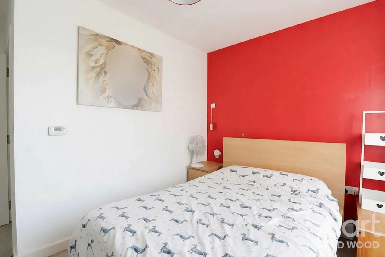 St. Clements Avenue, Harold Wood, RM3, photo 8