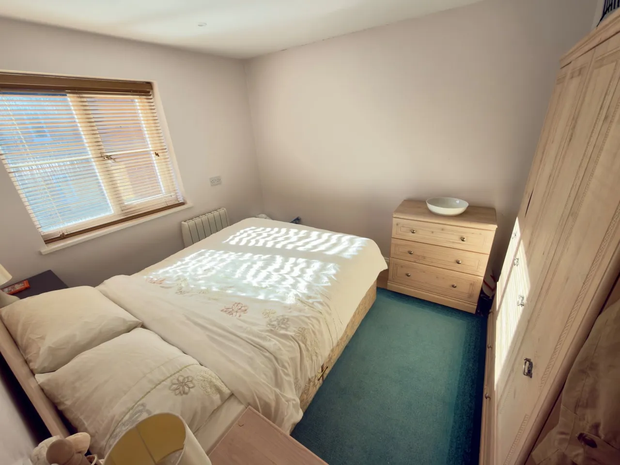 Woburn Road, Woburn Sands, MK17, photo 14