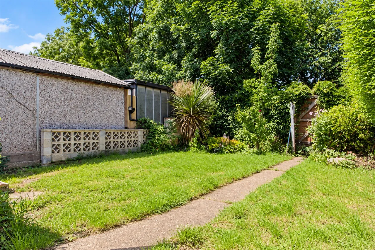 Crompton Avenue, Doncaster, DN5, photo 10