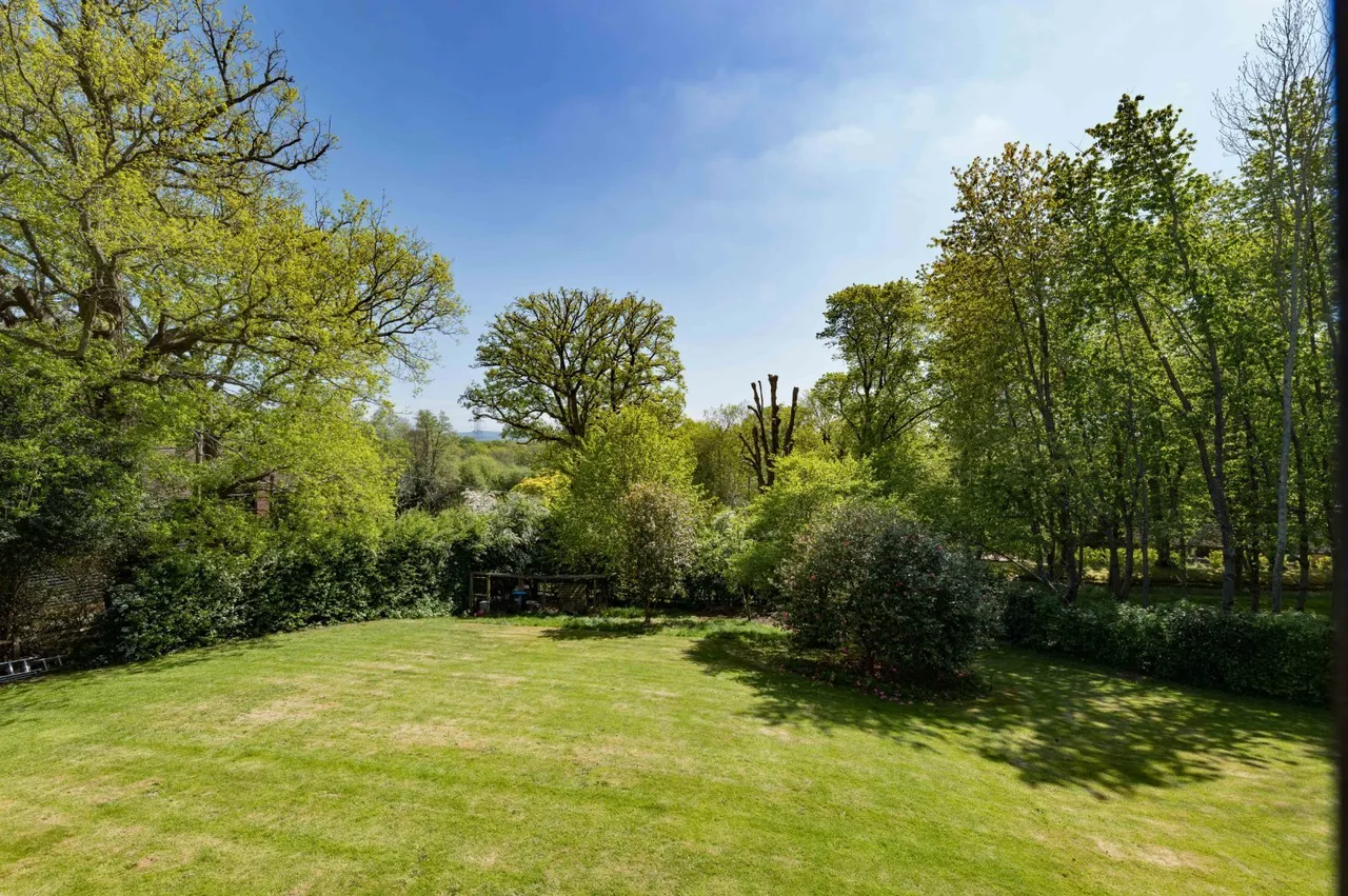 Cuckfield Road, Ansty, RH17, photo 11