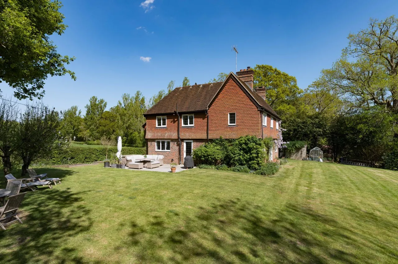 Cuckfield Road, Ansty, RH17, photo 2
