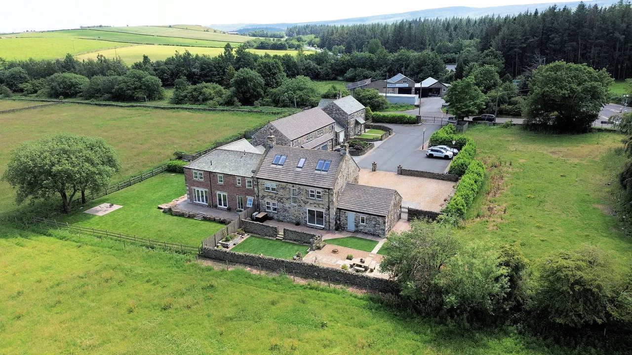 Flouch Mews, Hazlehead, S36, photo 34