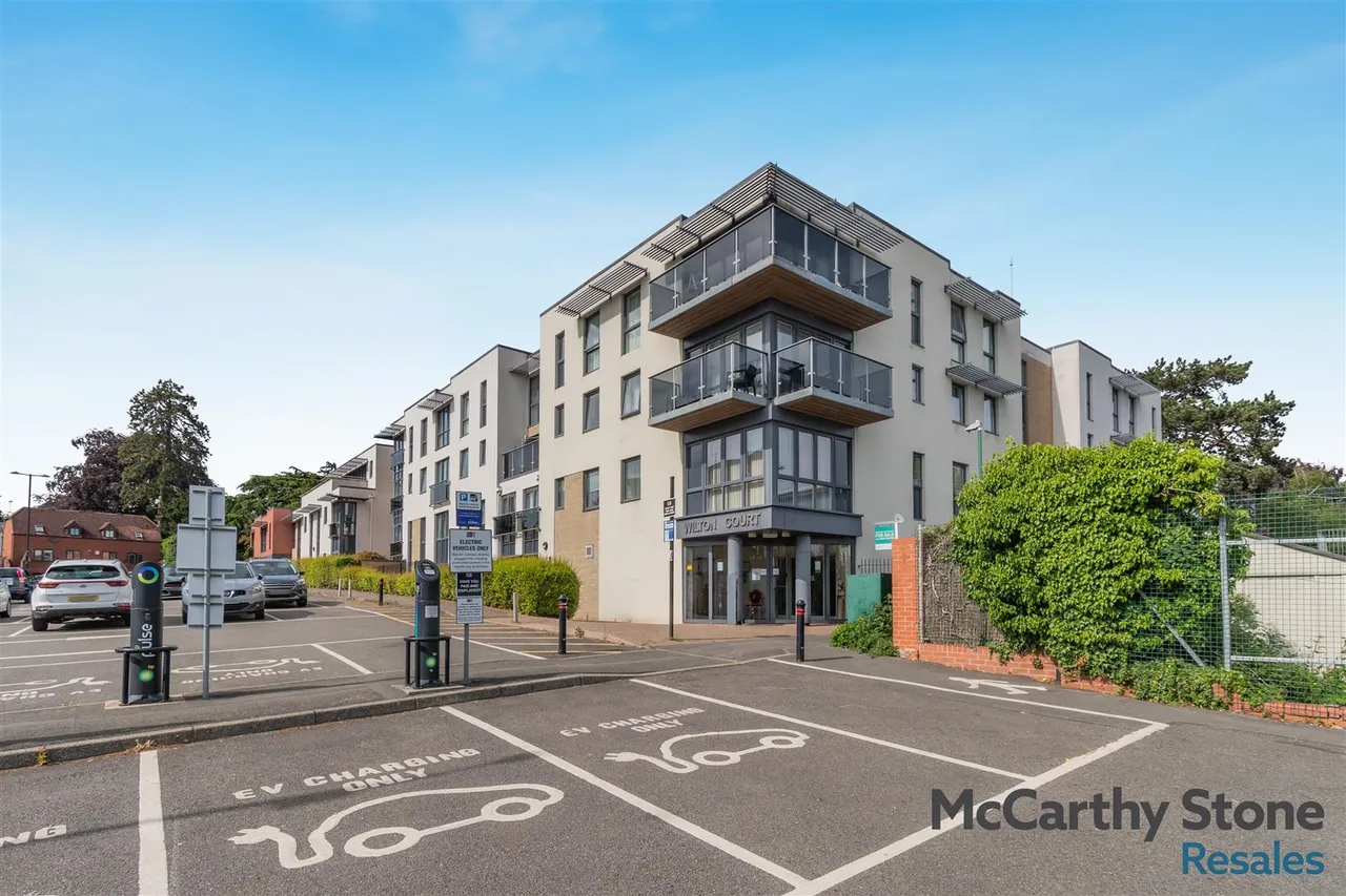 2 bed flat for sale, Southbank Road, Kenilworth, CV8