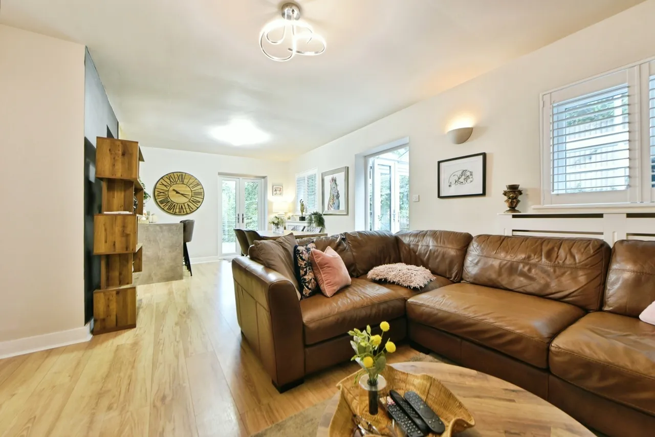 River Sett Cottages, New Mills, SK22, photo 9