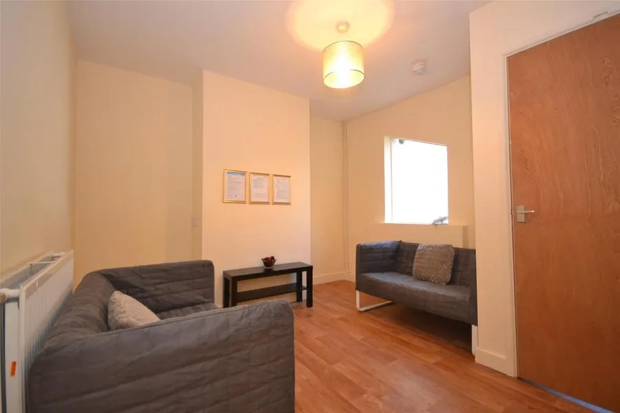 4 bed house to rent, Brougham Hayes, Bath, BA2