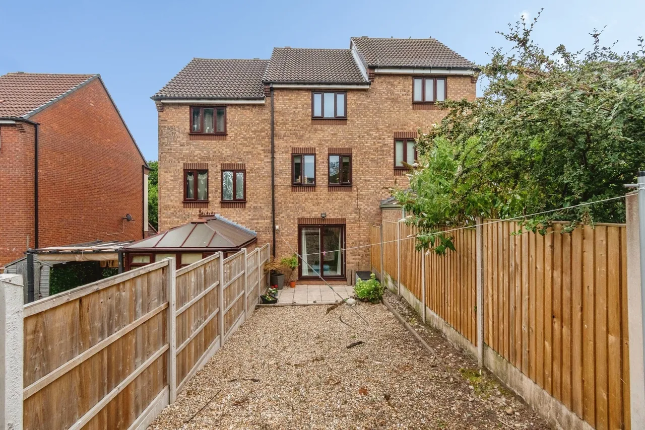 Almond Close, Heath Hayes, Cannock, WS11, photo 18
