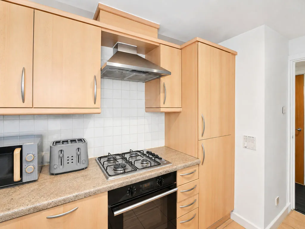 Newport Avenue, London E14 2DL, photo 8