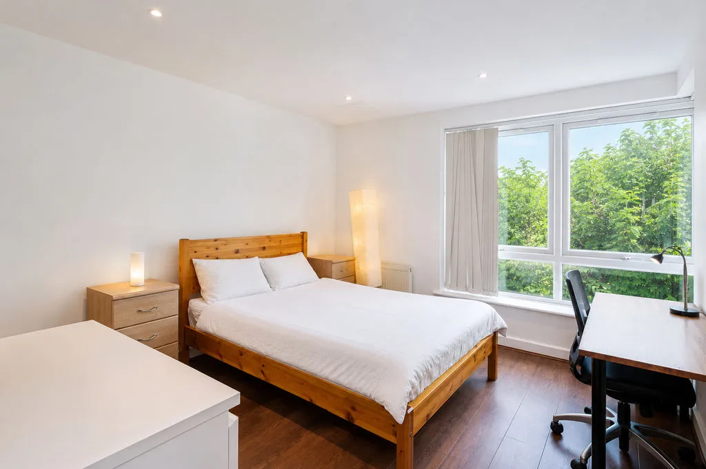 Newport Avenue, London E14 2DL, photo 2