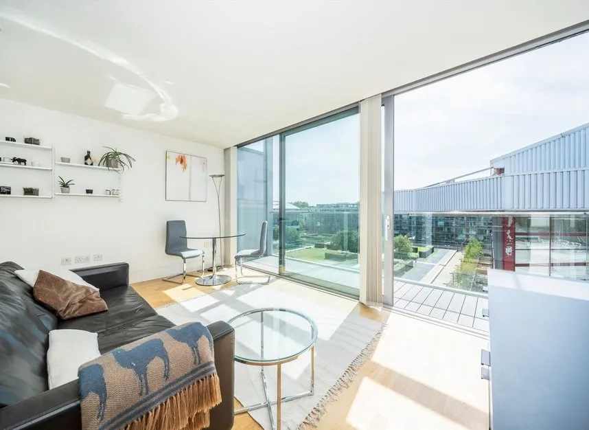1 bed flat for sale — Highbury Stadium Square, Highbury, N5
