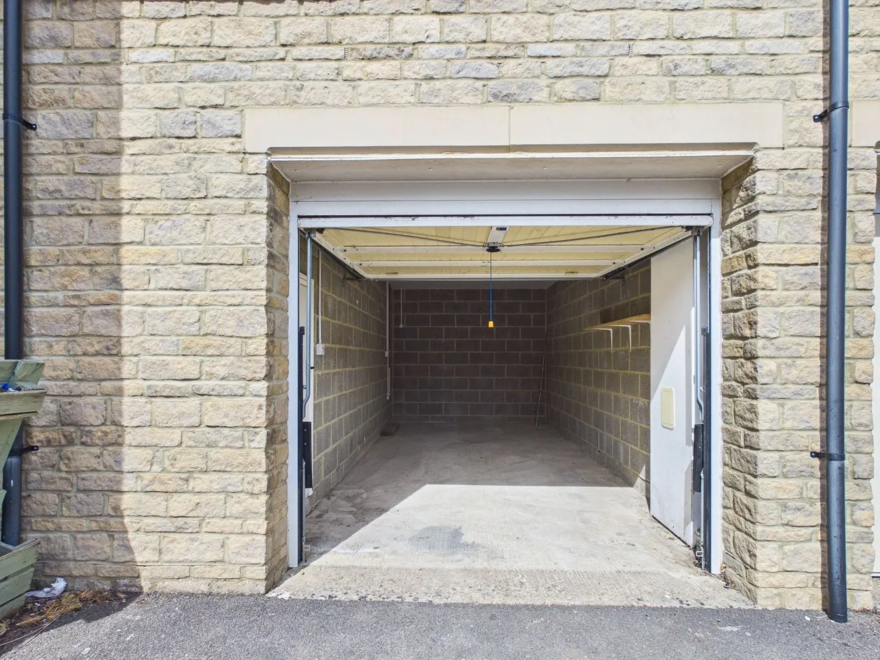 Forstall Way, Cirencester, GL7, photo 2