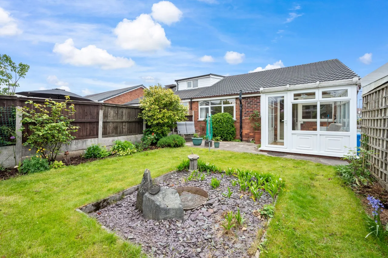 Westfield Avenue, Ashton-In-Makerfield, Wigan, Wigan, WN4 9RH, photo 19