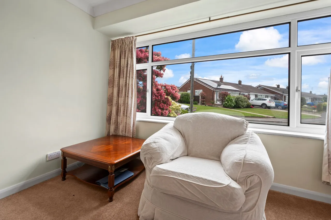 Westfield Avenue, Ashton-In-Makerfield, Wigan, Wigan, WN4 9RH, photo 6