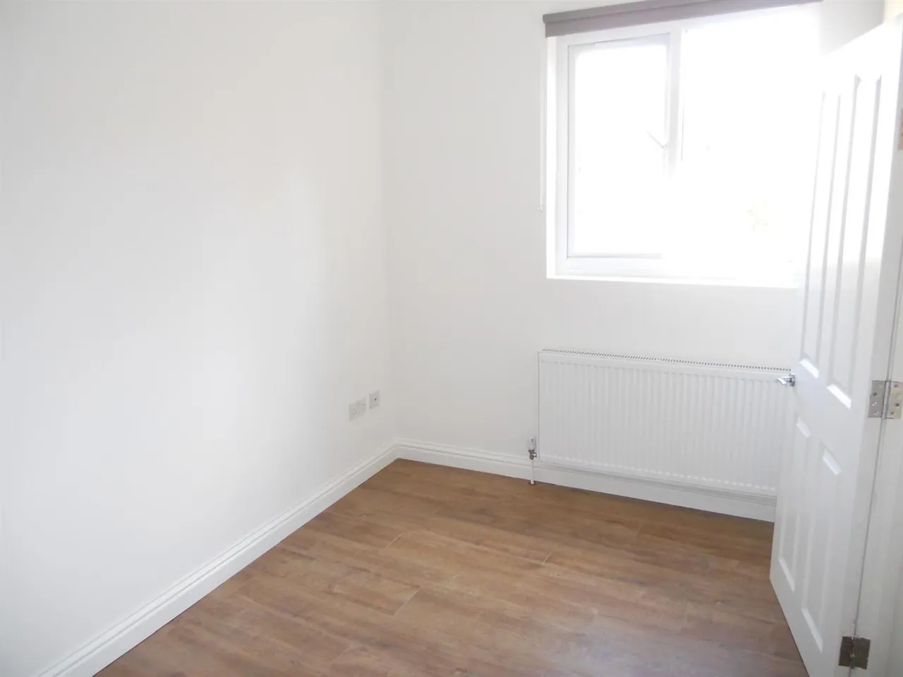 2 bed flat for sale, London Road, Croydon, CR0