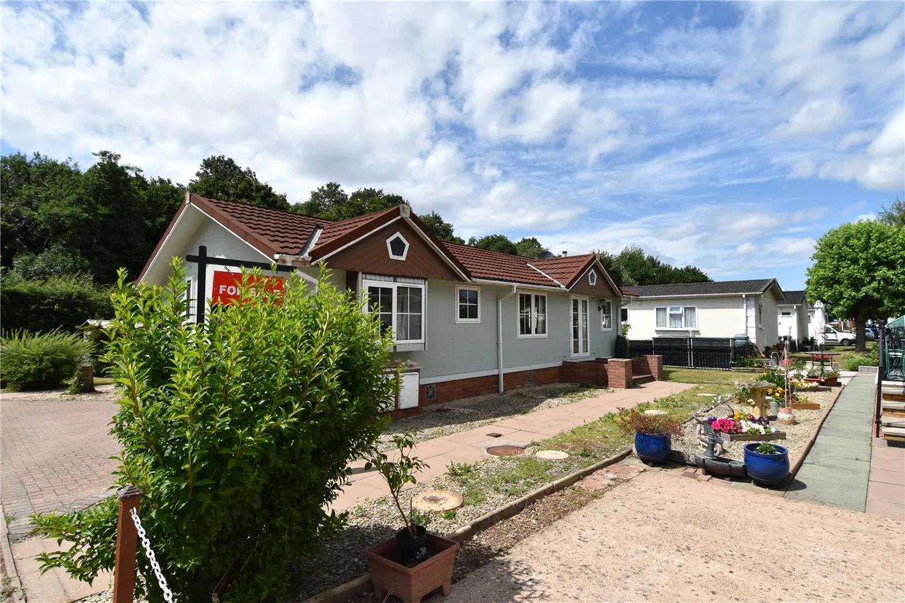 Doverdale Park Homes, Hampton Lovett, Droitwich, Worcestershire, WR9 0NU, photo 25