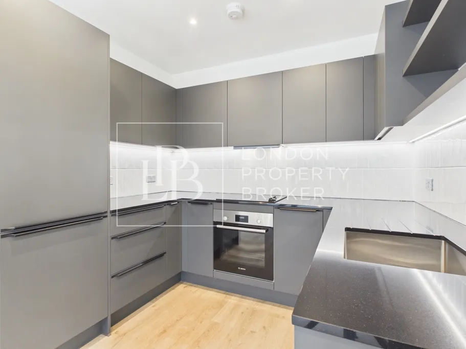 Pettman Crescent, London, SE28, photo 5