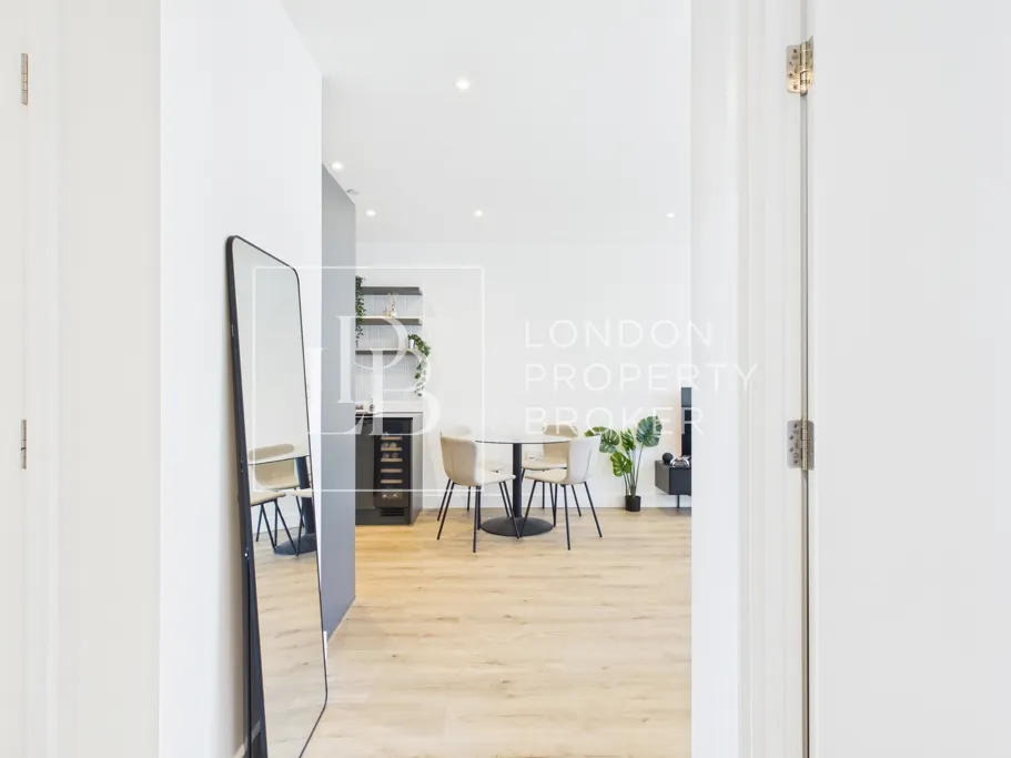 Pettman Crescent, London, SE28, photo 10