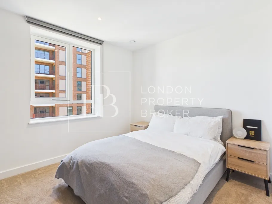 Pettman Crescent, London, SE28, photo 9