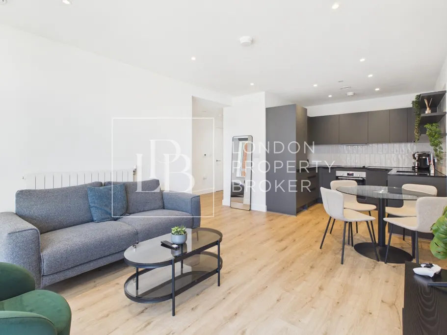Pettman Crescent, London, SE28, photo 7