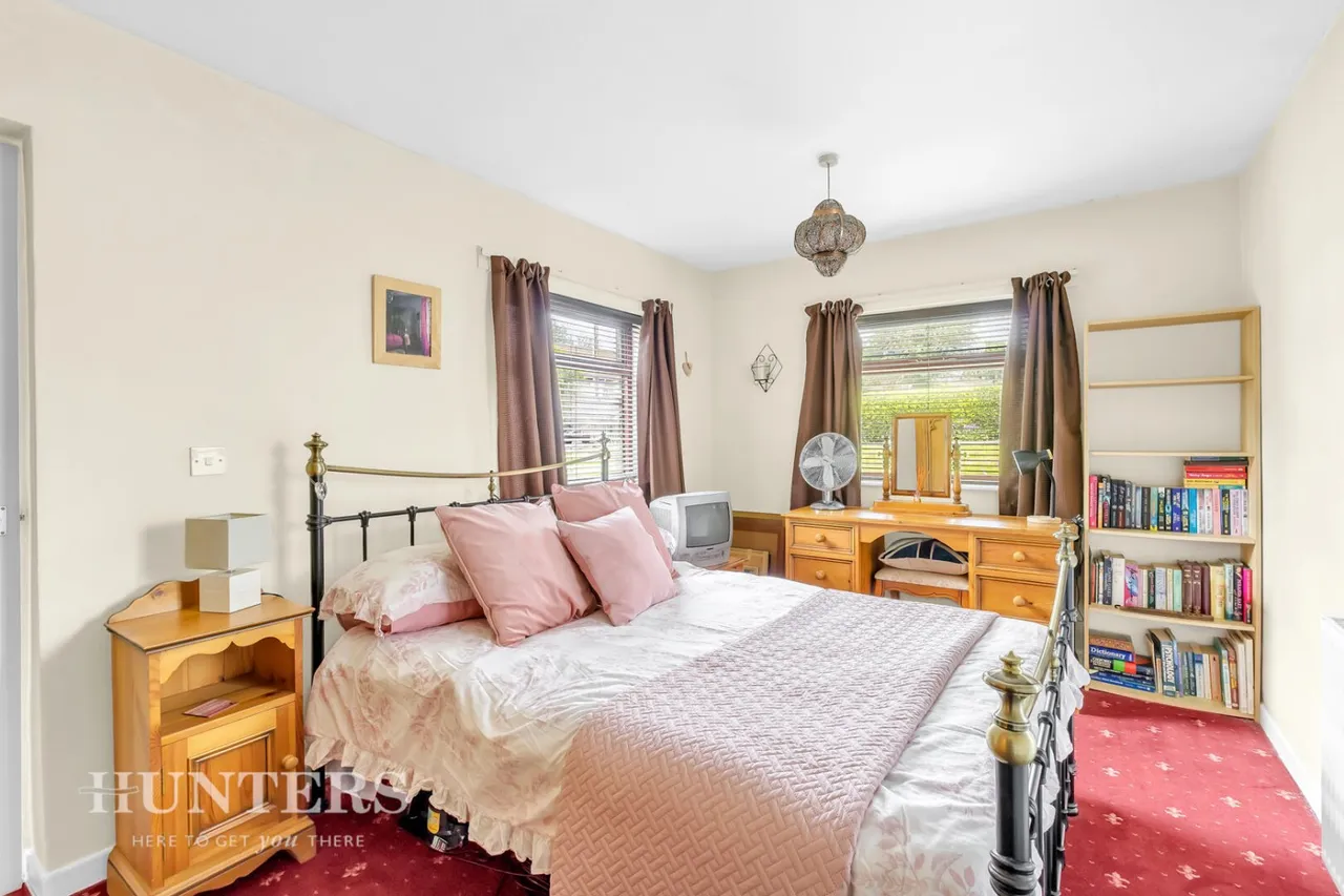 Birch Mount, Hurstead, OL12, photo 14