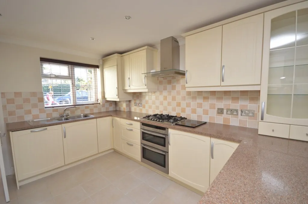 Stanley Road, Lymington, SO41, photo 2