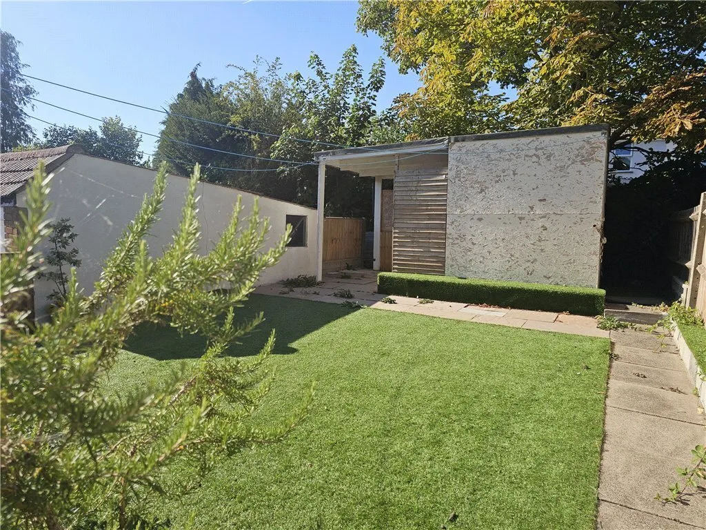 Addison Close, Caterham, Surrey, CR3, photo 5