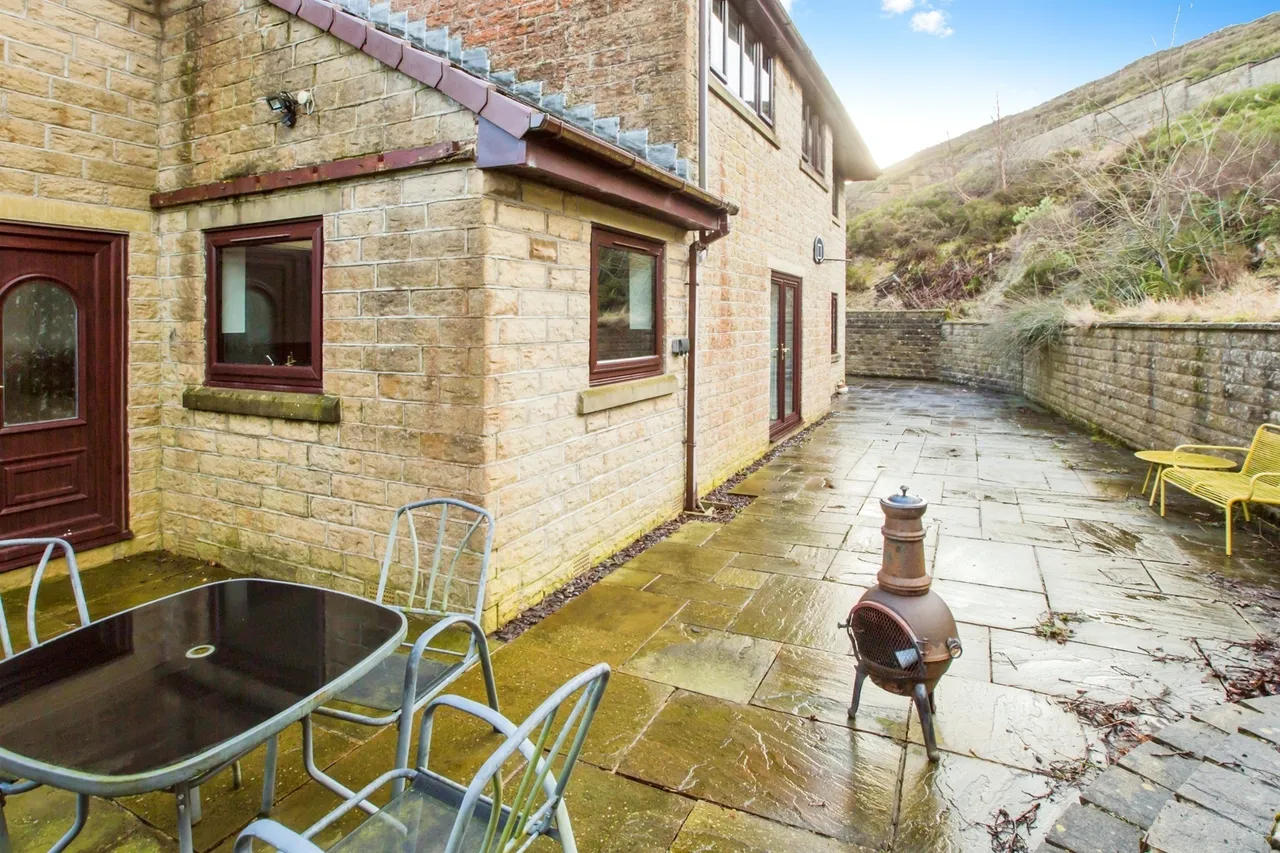 Ogden Lane, Denholme, BD13, photo 16