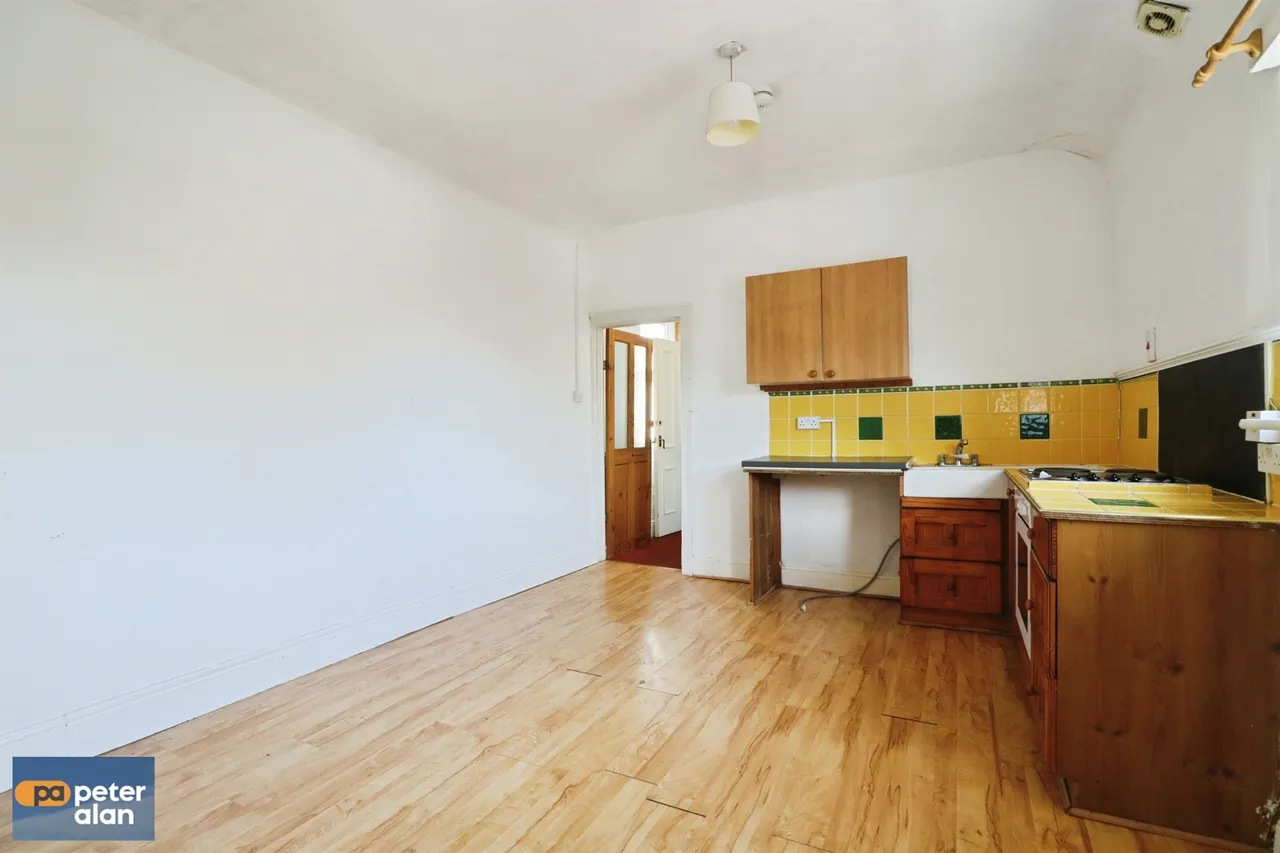 Neville Street, Cardiff, CF11, photo 10