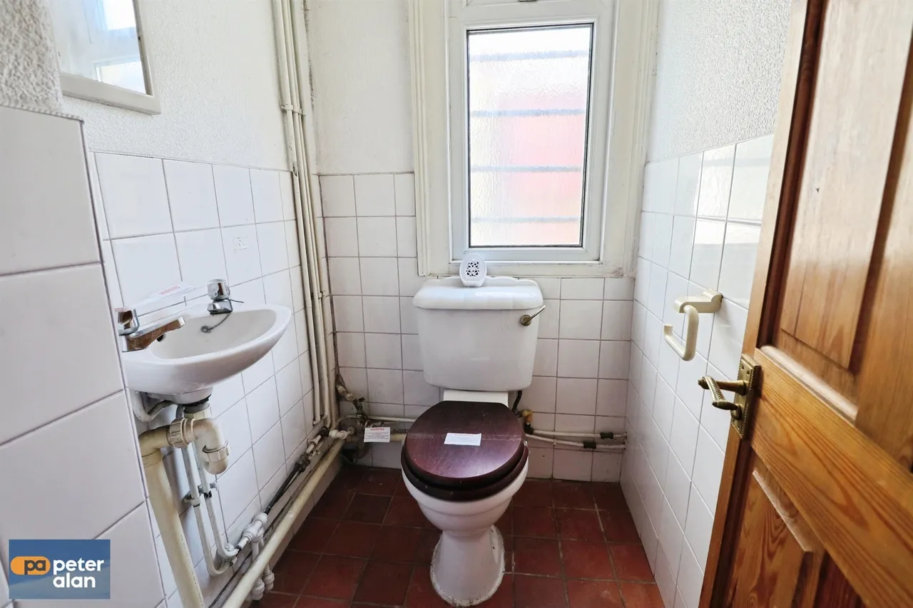 Neville Street, Cardiff, CF11, photo 11