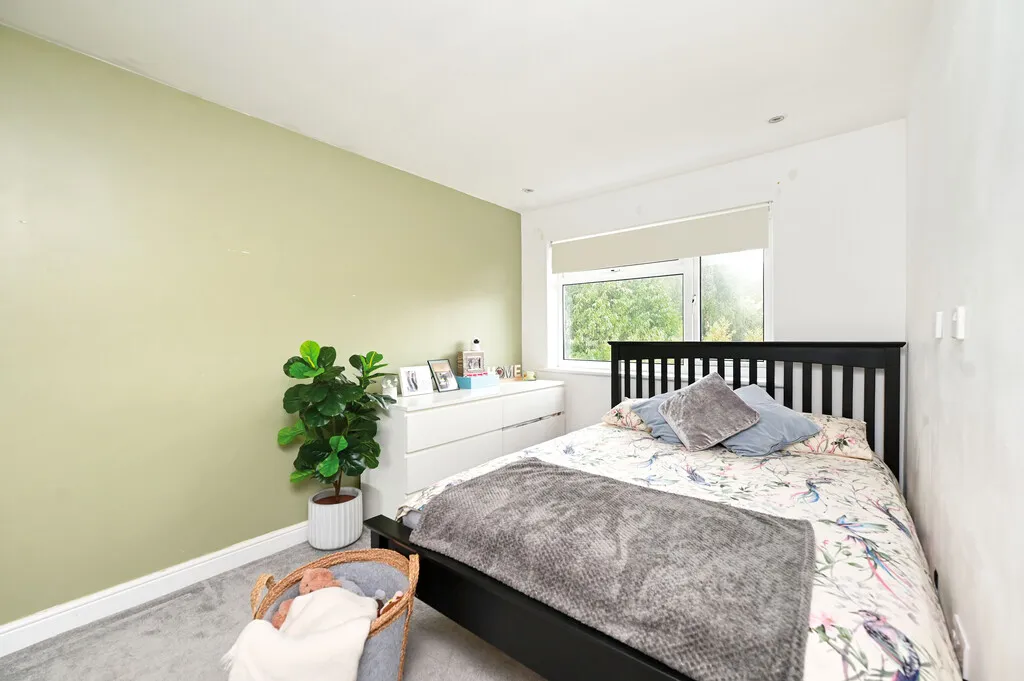 Silver Hill, College Town, GU47, photo 6
