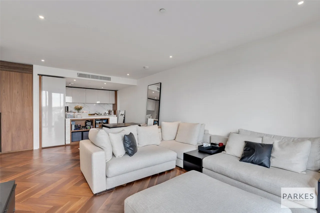 1 bed flat for sale — New Union Square, London, SW11 7BP