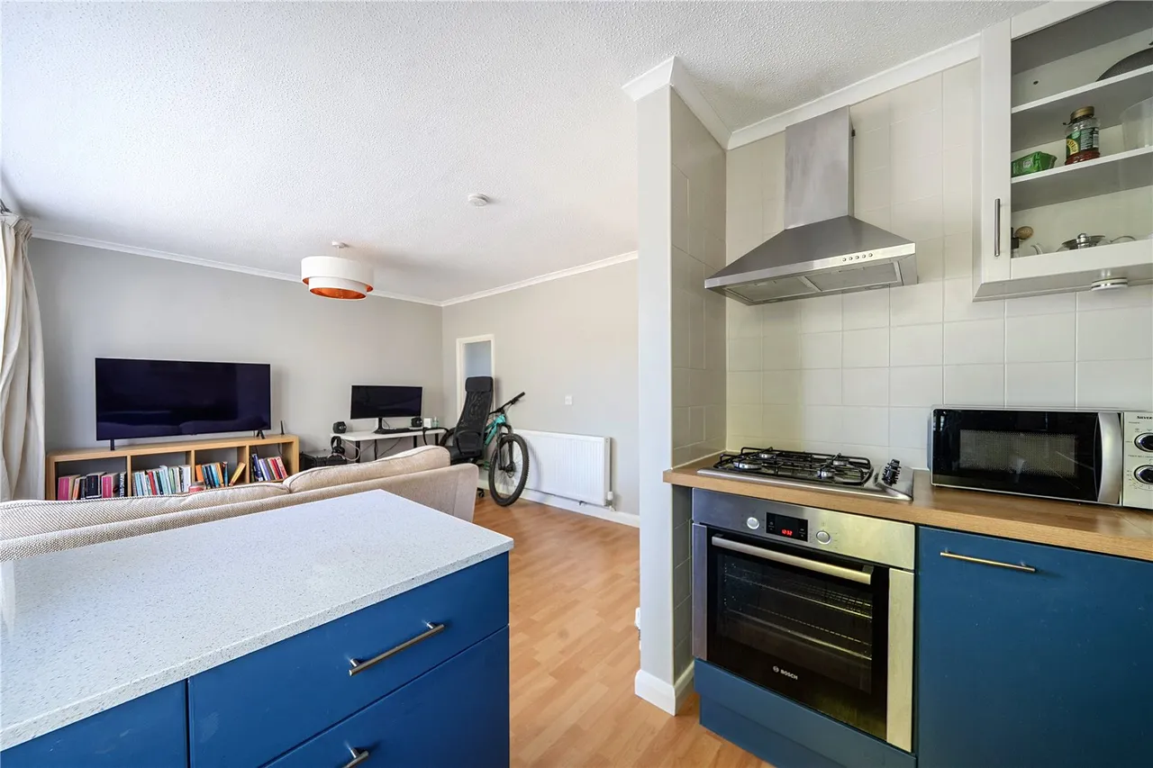 Yew Tree Close, Beaconsfield, HP9, photo 13