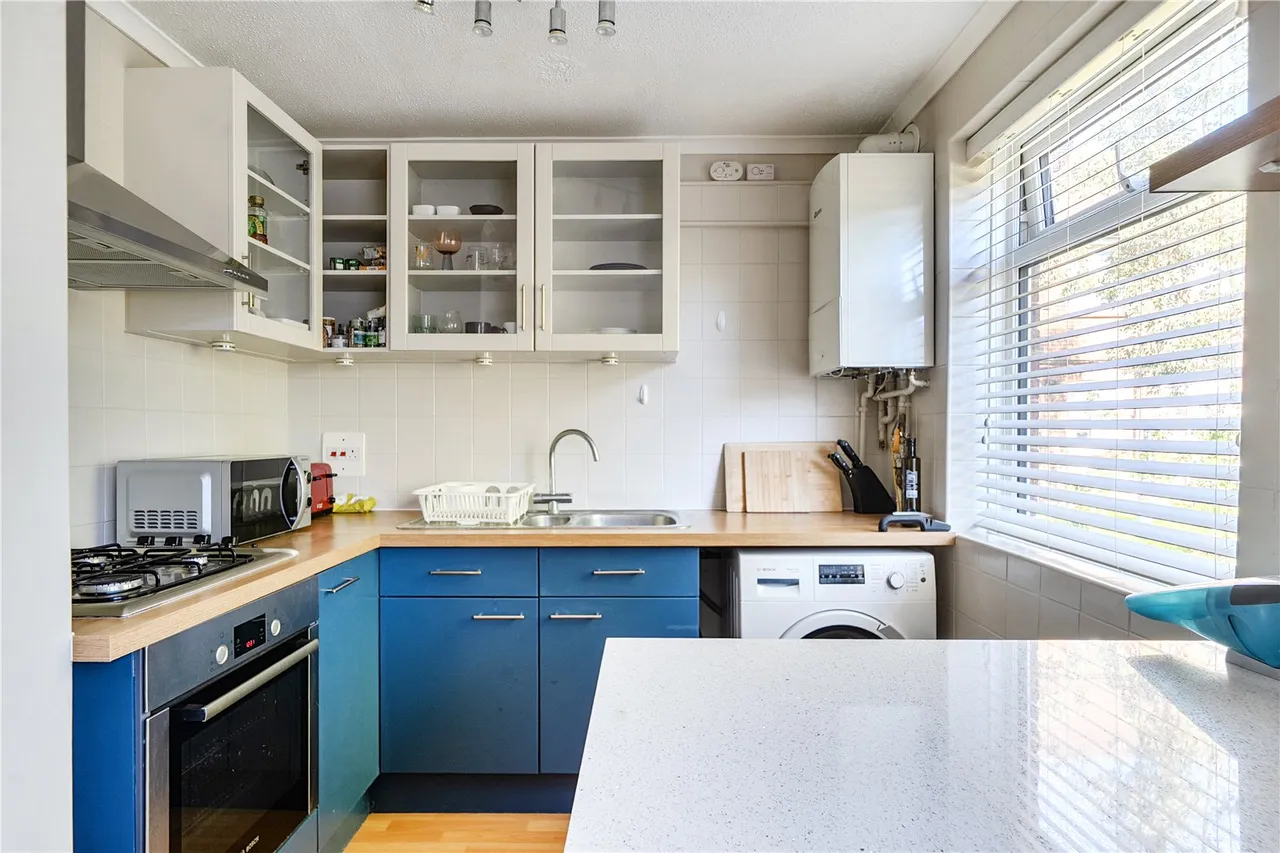 Yew Tree Close, Beaconsfield, HP9, photo 5