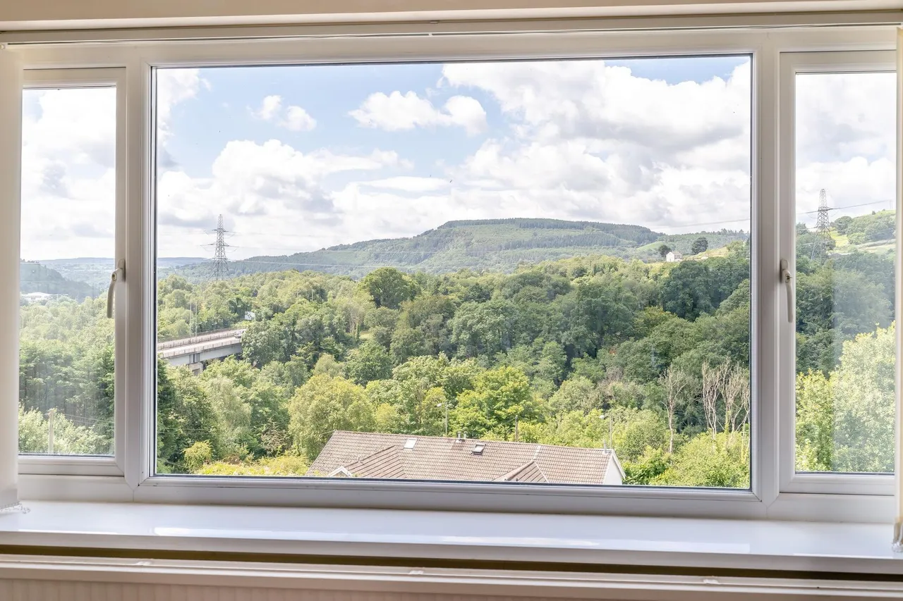 Pentwyn Deintyr, Treharris, CF46, photo 17