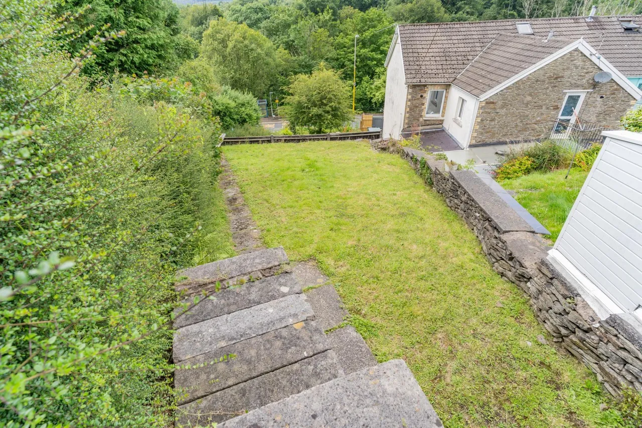 Pentwyn Deintyr, Treharris, CF46, photo 38