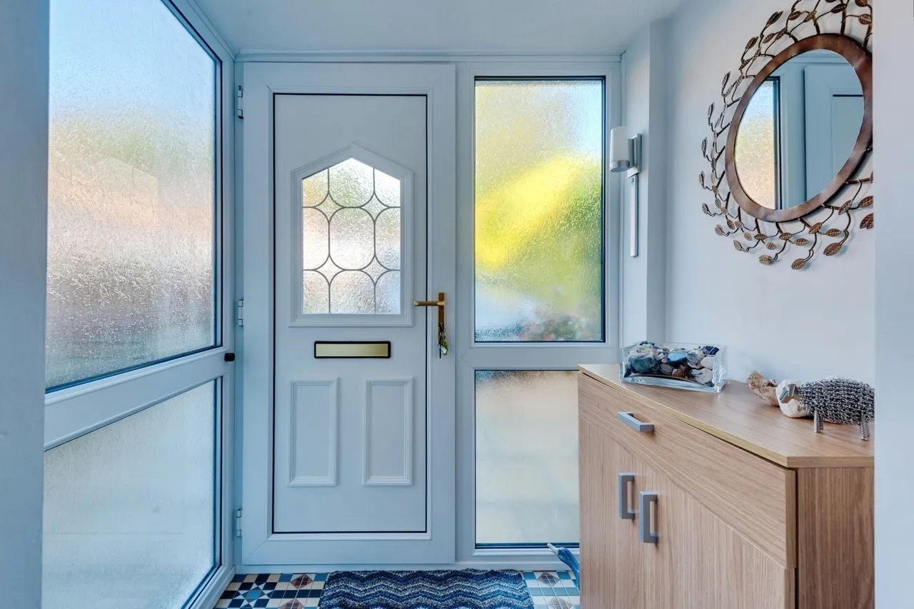 Mellor Close, Runcorn, WA7, photo 4