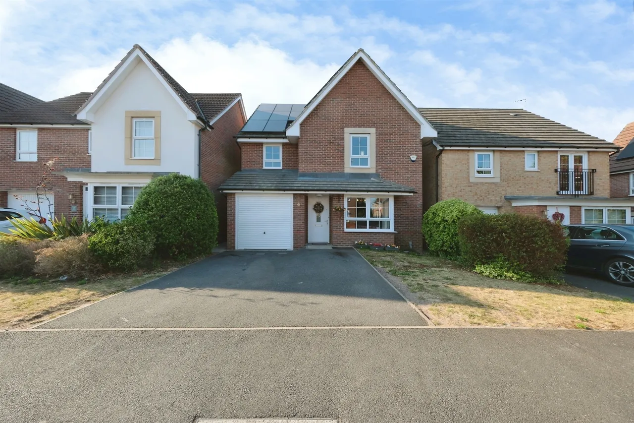 4 bed house for sale — Lords Court, Retford