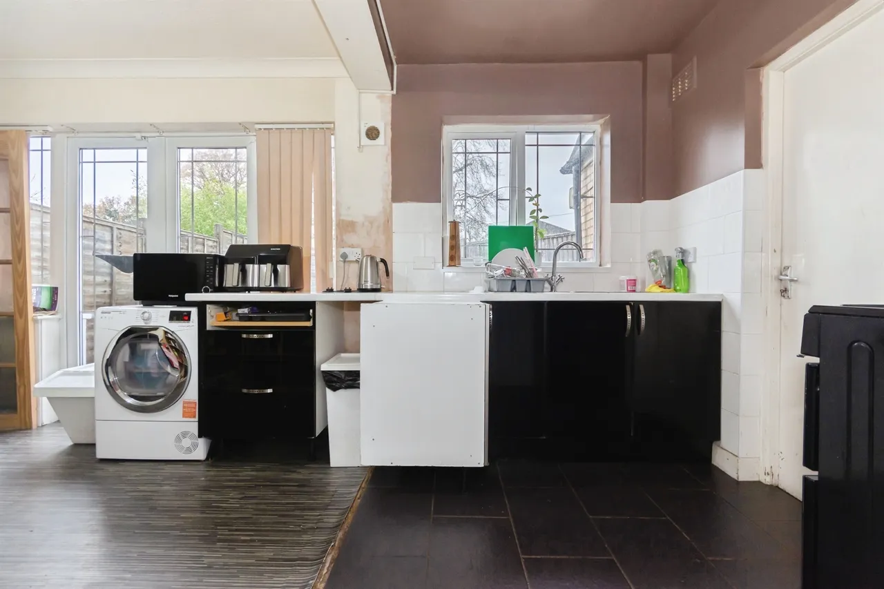 Yardley Wood Road, Birmingham, B14, photo 4