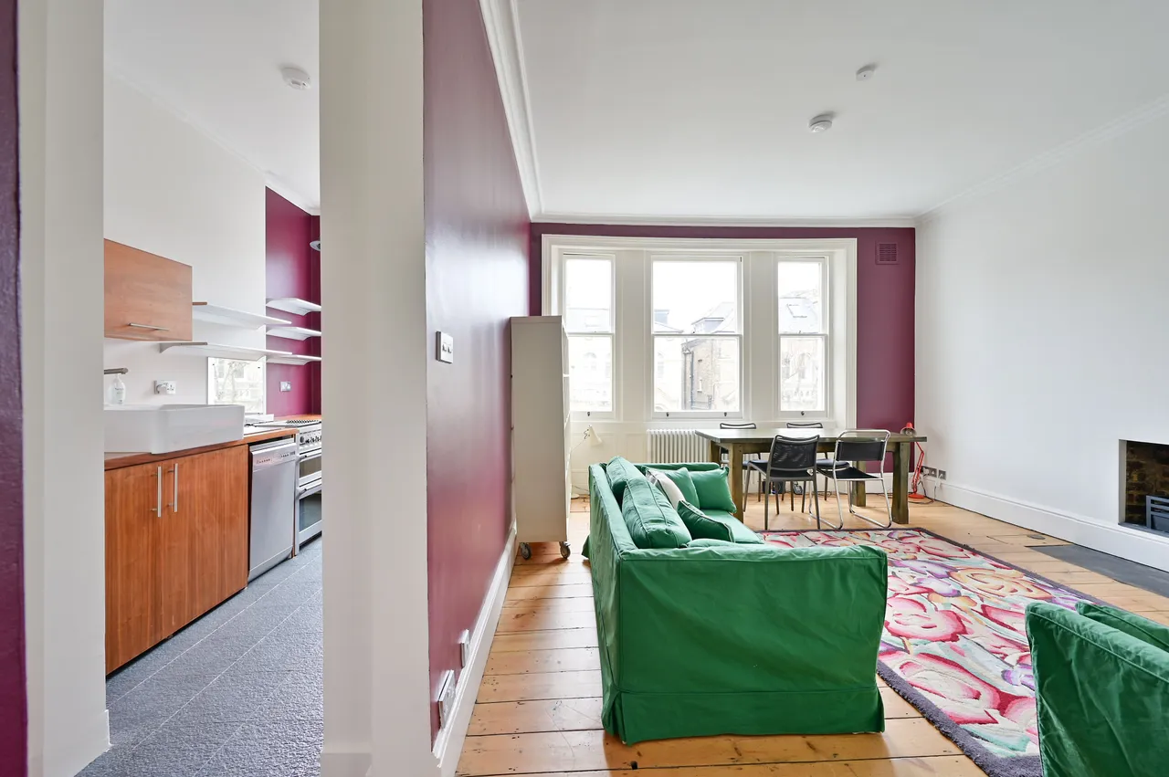 First Floor, 13 Disraeli Road, London, photo 6