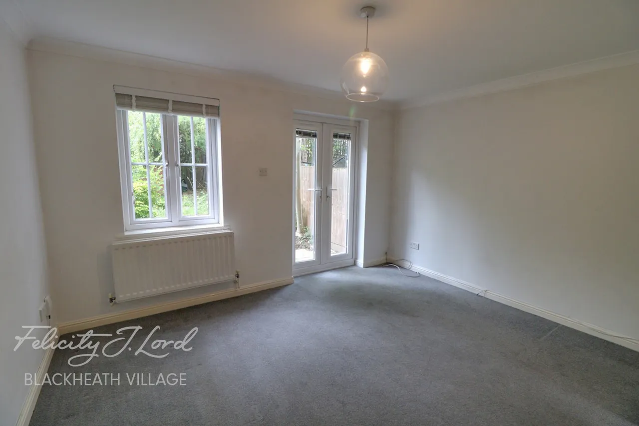 Napier Court, London, SE12, photo 5