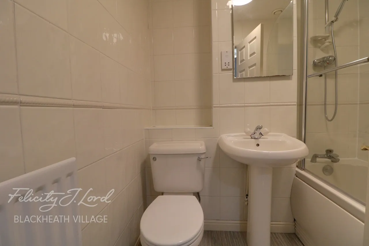 Napier Court, London, SE12, photo 12