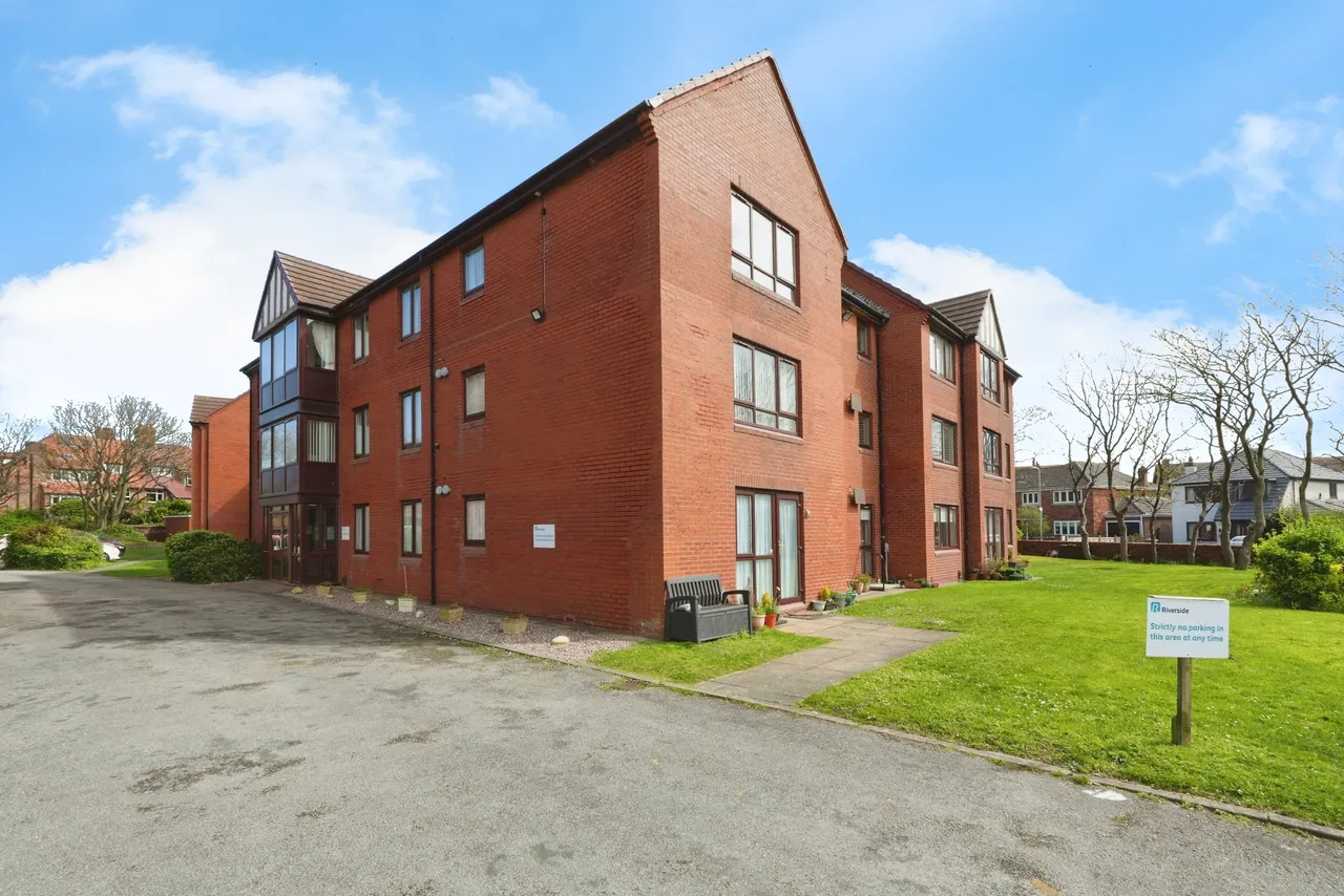 Nicholas Road, Liverpool, L23, photo 3