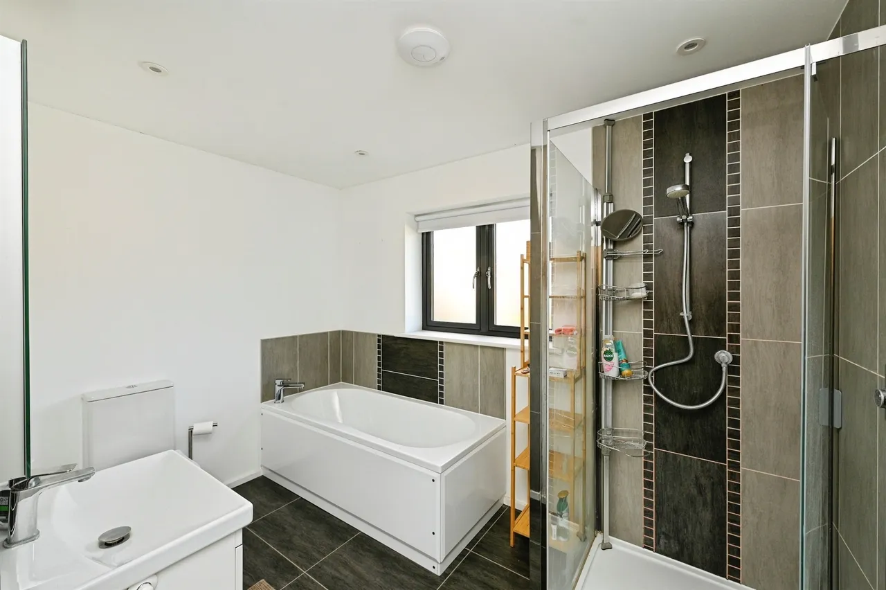 Rockcliffe Gardens, Wisbech, PE13, photo 17