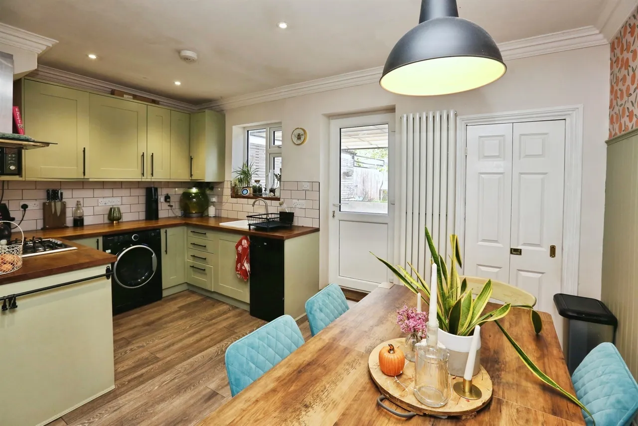 Nelson Road, Bishopstoke, SO50, photo 4