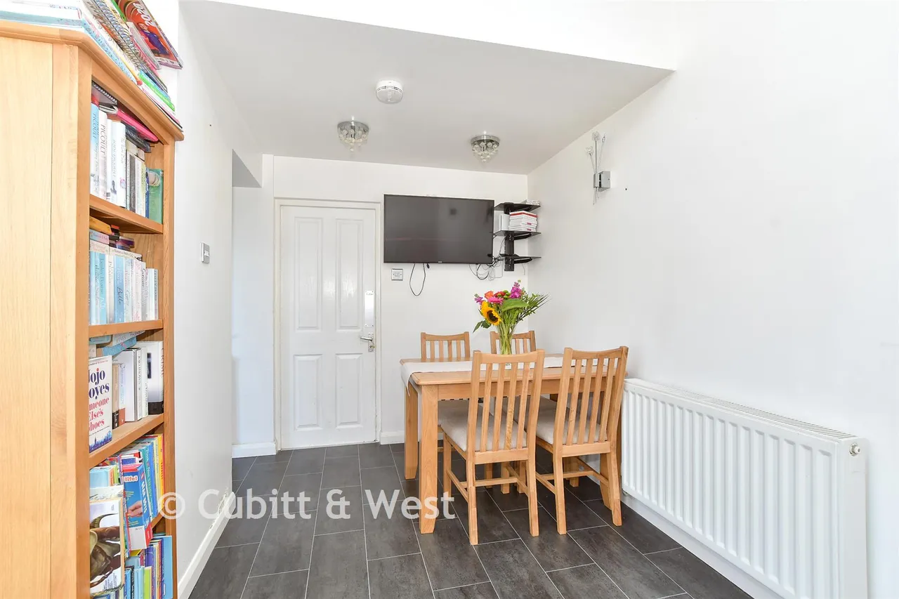 Timber Mill, Southwater, RH13, photo 7