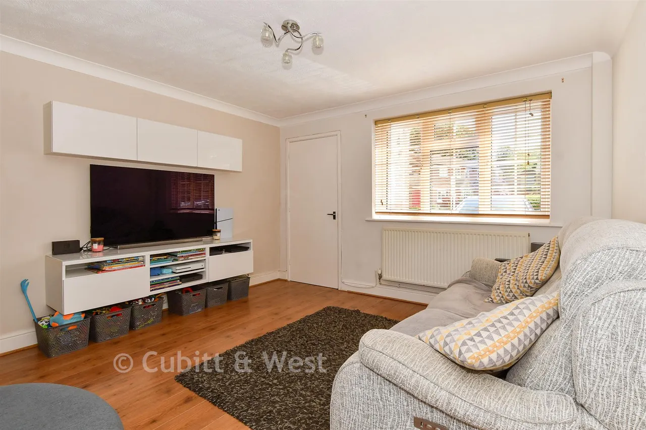Timber Mill, Southwater, RH13, photo 4