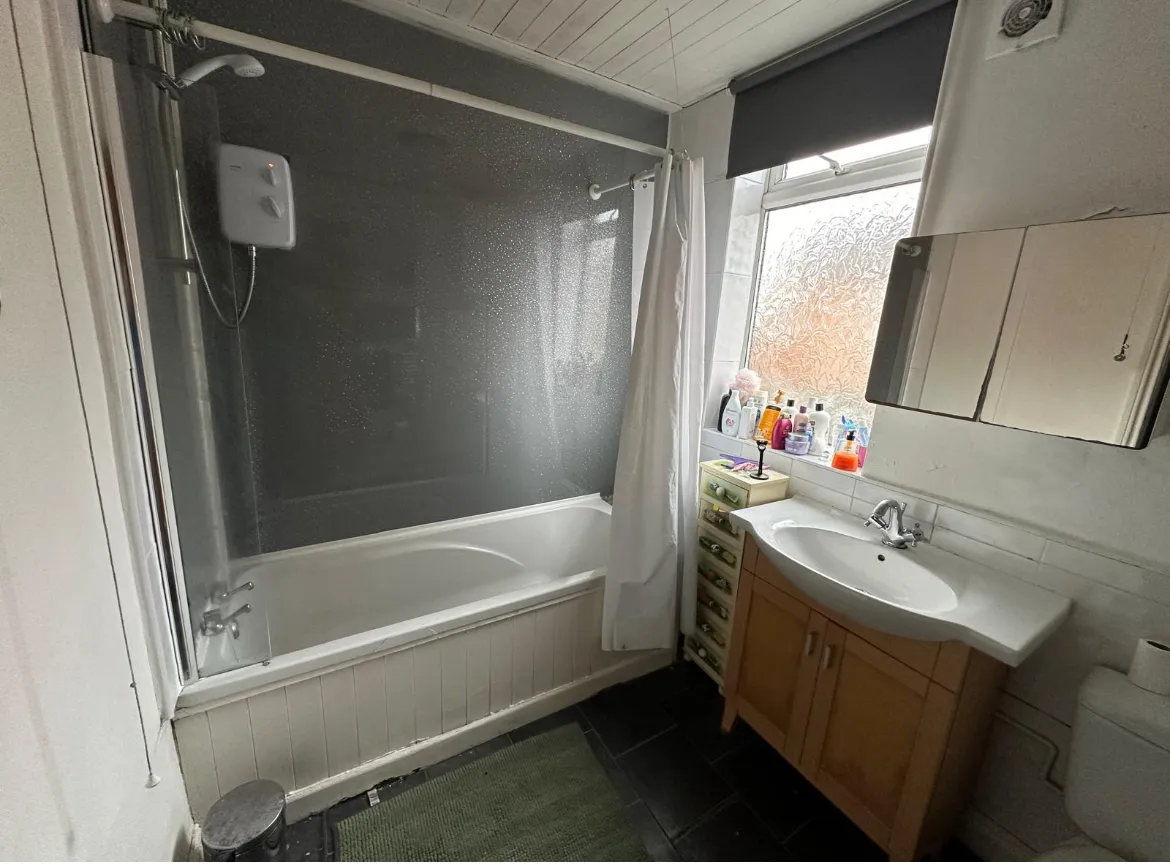 Kathleen Grove, Manchester, M14 5GY, photo 8