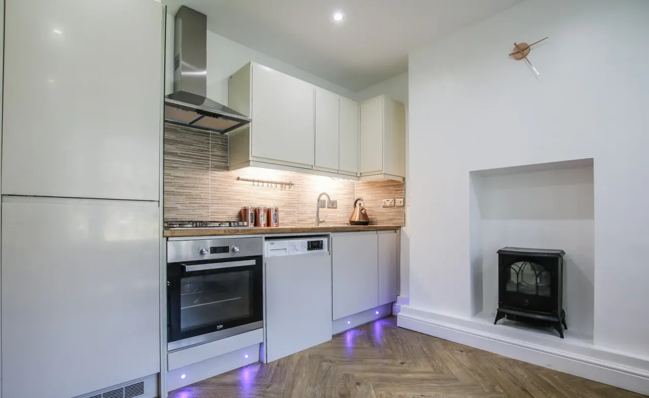 3 bed flat to rent, Falmouth Road, SE1